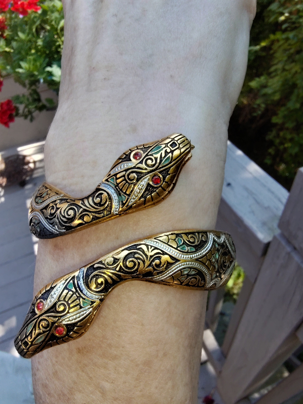 Damascene Etched 1970s Gold Tone Double-Headed Snake Wrap Bracelet